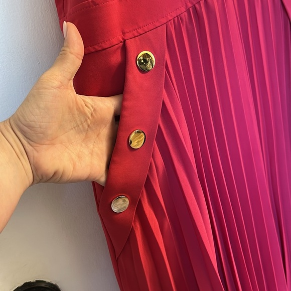 Reiss Pink Nina Halterneck Pleated Midi Dress size 6 - Picture 5 of 10